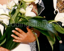Arm/Clutch Bouquet