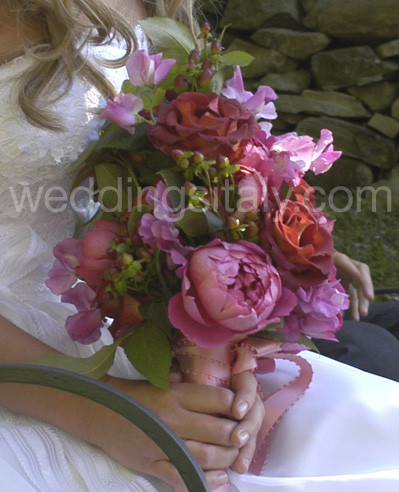 Arm/Clutch Bouquet