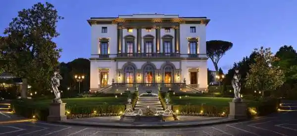 Grand Hotel Villa Cora