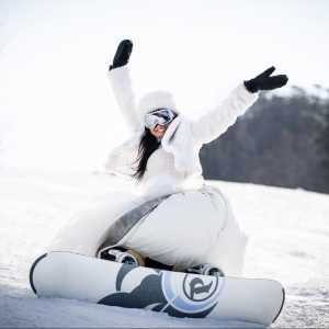 Crazy about Snowboard