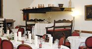 Traditionelle Hochzeit im Gebirge