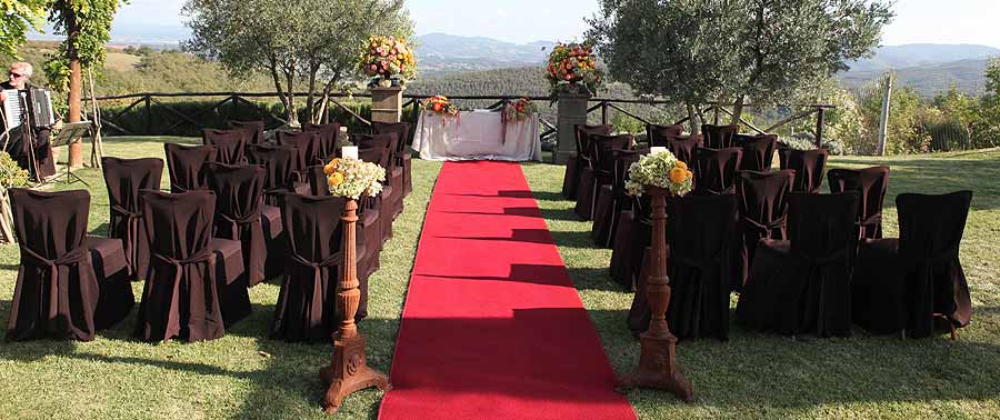 Country Ceremony Setting in Siena