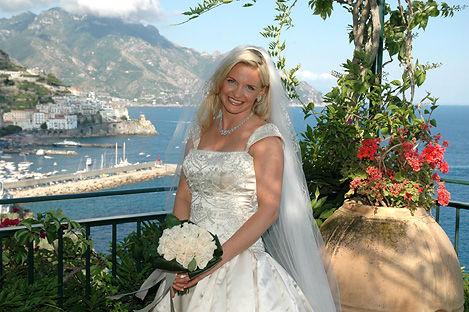 Professional Wedding Photographer for wedding in Amalfi, wedding in Capri, wedding in Positano, wedding in Sorrento.