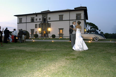 Photography wedding: Choose professional wedding photographer for wedding in Tuscany