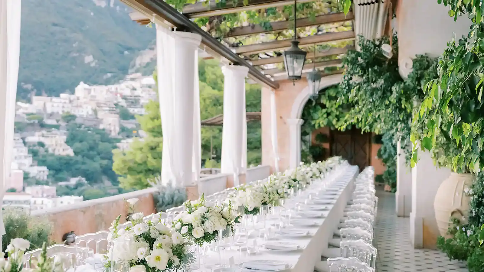 luxury wedding on the Amalfi Coast villa