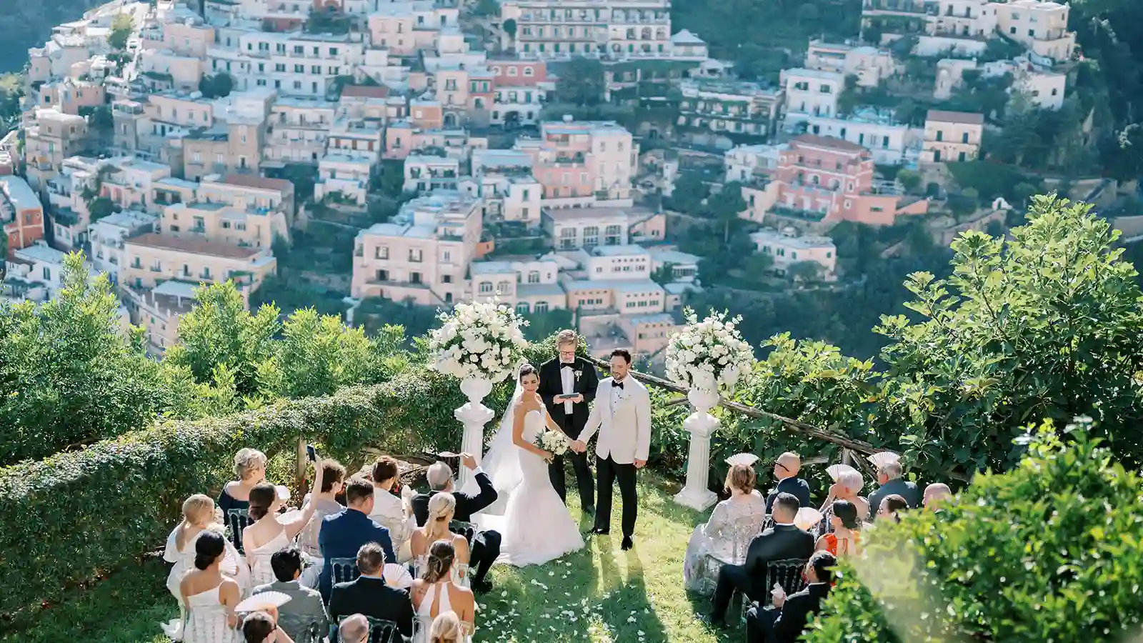 luxury wedding on the Amalfi Coast in Positano with sea view
