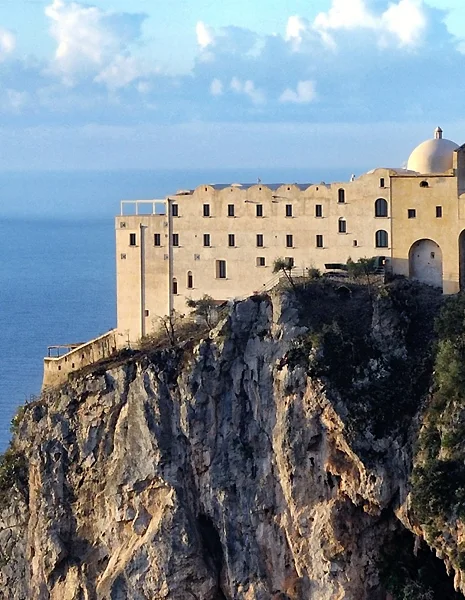 MONASTERO SANTA ROSA