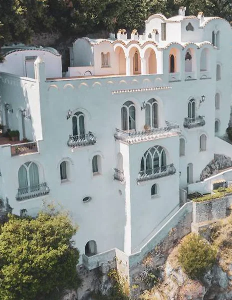 VILLA LA RONDINAIA