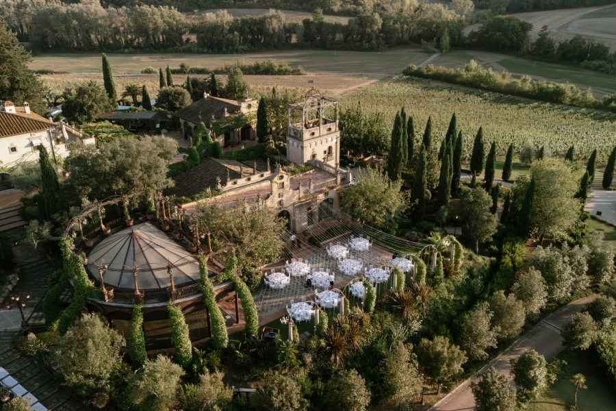 Pearlcore Wedding Design in Italy 2026