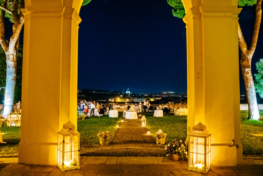 Destination Rome: Breathtaking wedding