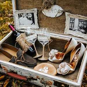 VINTAGE CHIC