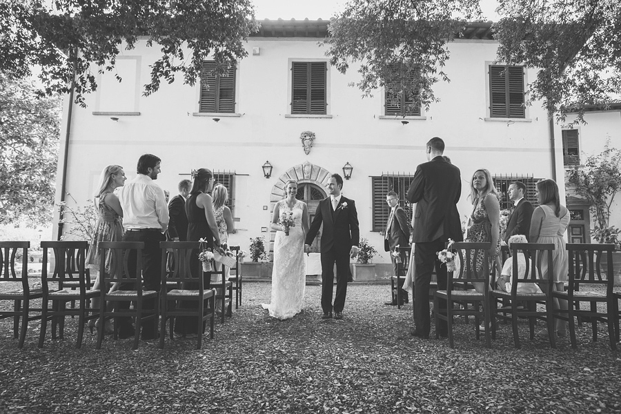Vintage Style Georgina and Thomas Wedding in Tuscany