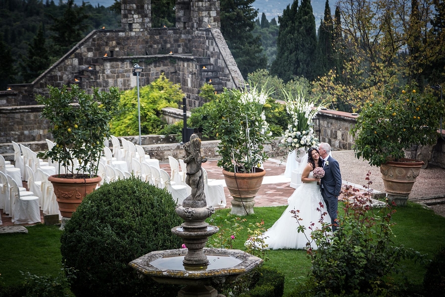 Esin and Jon Wedding in Tuscany at Vincigliata Castle