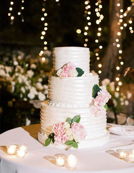 WEDDING CAKES