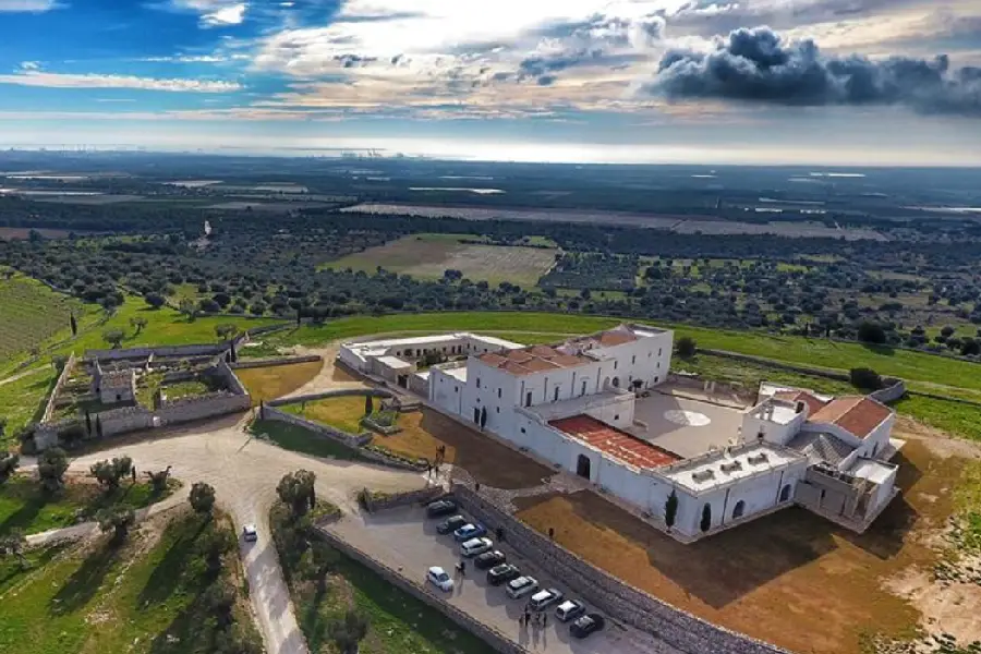 Luxury vineyard wedding at Masseria Amastuola Puglia