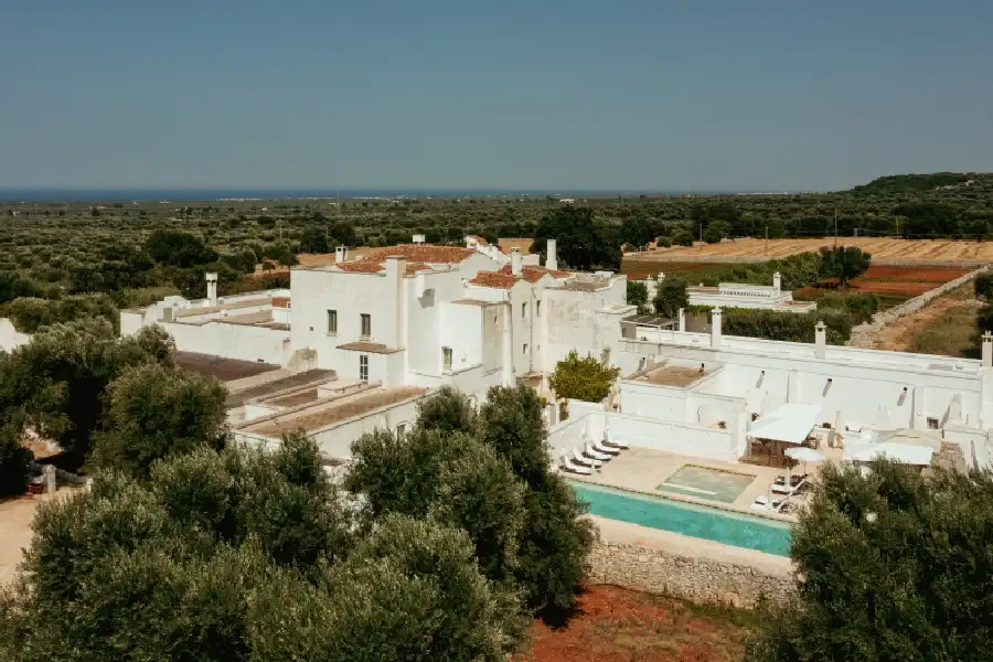 Countryside wedding at Masseria Le Carrube Puglia