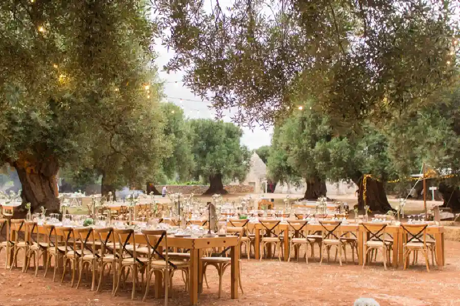 Countryside wedding at Masseria Le Carrube Puglia