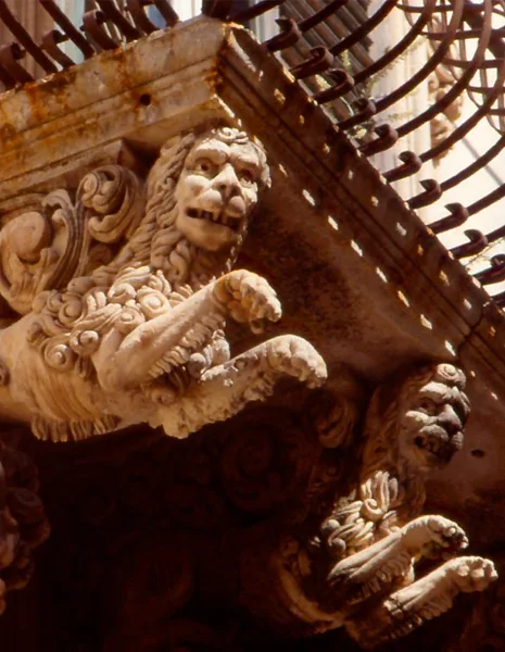 Weddings in Sicily – BAROQUE TERRACES