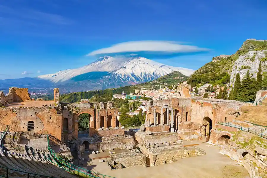 Mount Etna Weddings | Sicily Vineyards & Volcano View Venues