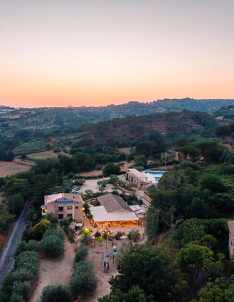 AGRIRESORT LEANO