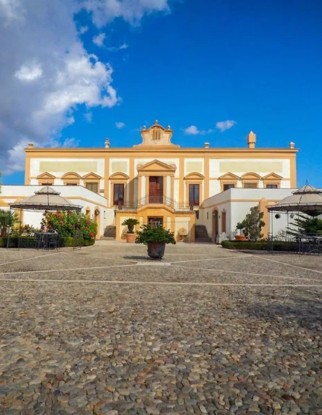 VILLA DEL GATTOPARDO