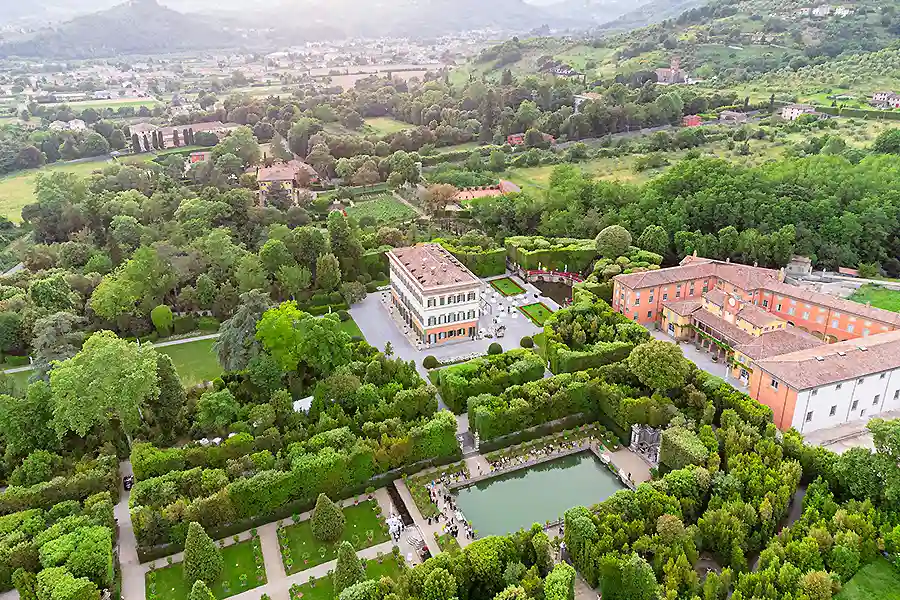Wedding in Lucca