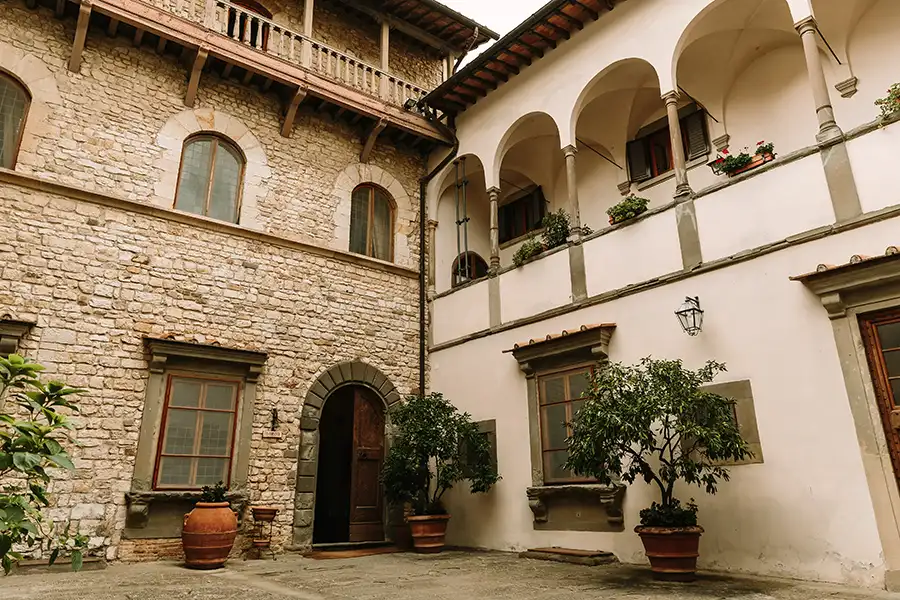 Castello-Vicchiomaggio Tuscany