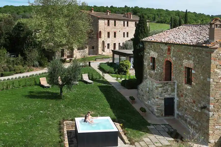 Castel Monastero: Luxury Castle & Wine-Resort Wedding Venue in Tuscany