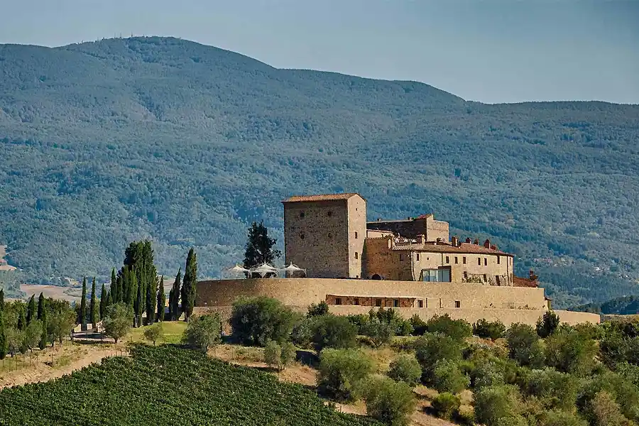 Castello di Velona Wedding Venue | Thermal Castle in Val d’Orcia