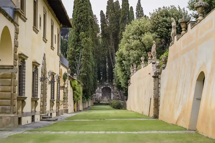 Villa Gamberaia Wedding Venue | Iconic Renaissance Gardens in Florence