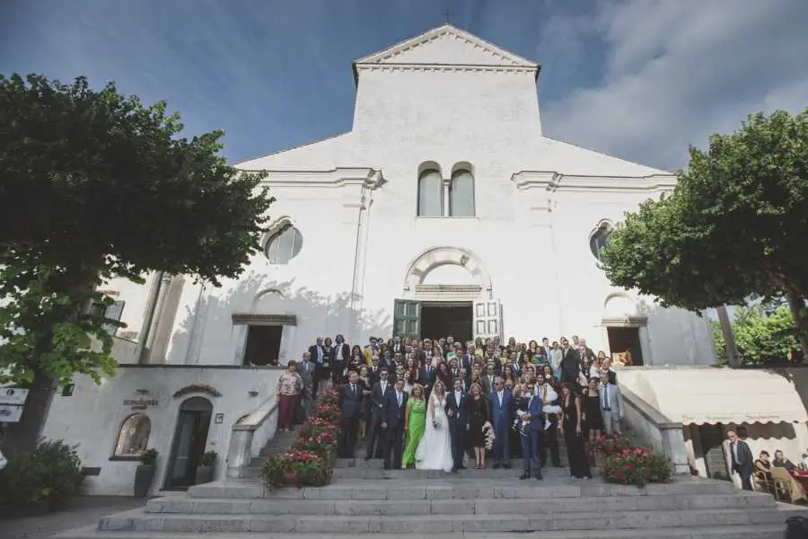 Weddings in Italy organizes legal, catholic and protestant weddings in churches in Italy: Tuscany, Amalfi Coast, Florence, Italian Riviera, Rome, Venice, Vatican City