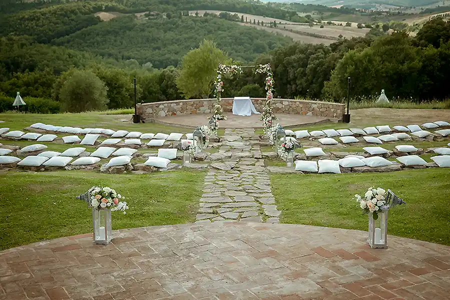 Wedding Settings in Italy